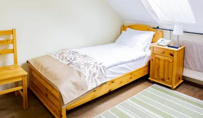 Sasrti Vadszkastly Almamellk