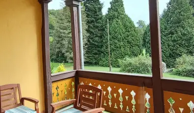 Sasrti Vadszkastly Almamellk