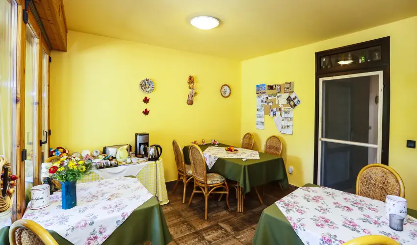 Siesta Vendghz Eger - Mjus 1. (min. 2 j)