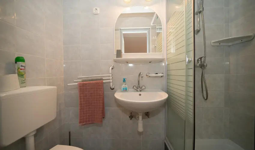 Siesta Vendghz Eger - Mjus 1. (min. 2 j)