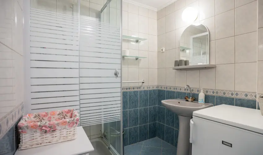 Siesta Vend�gh�z Eger - M�jus 1. (min. 2 �j)