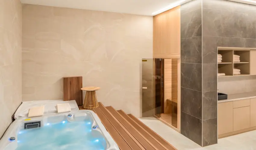 Sirius Hotel Keszthely - M�jus 1. (min. 2 �j)