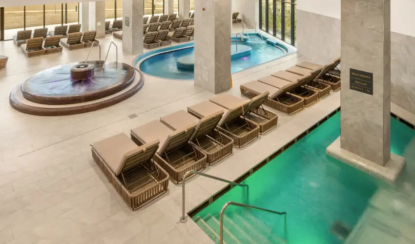 Sirius Hotel Keszthely - M�jus 1. (min. 2 �j)