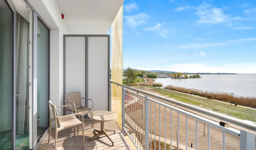 Sirius Hotel Keszthely - M�jus 1. (min. 2 �j)