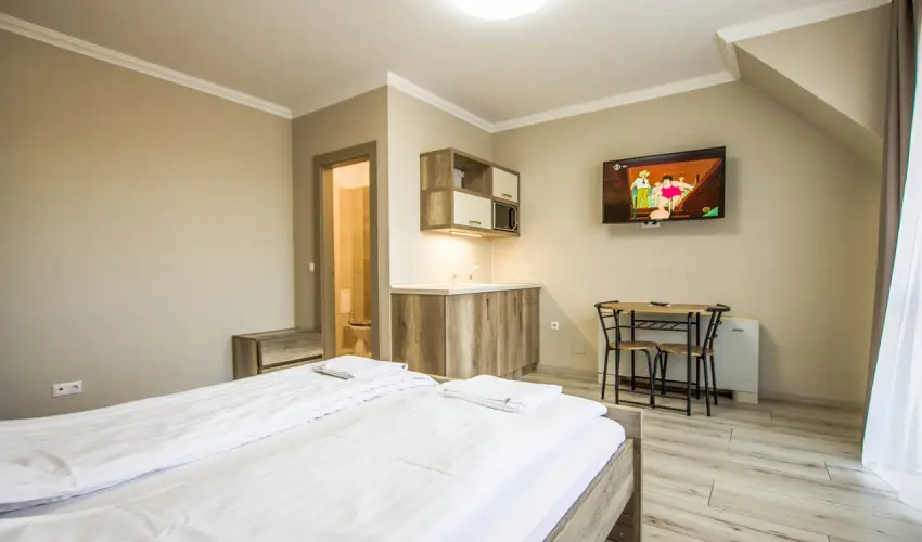 Skorpi Lak Hajdszoboszl - Mjus 1.