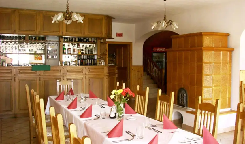 Sokor Fogad Sokorptka - Mjus 1.