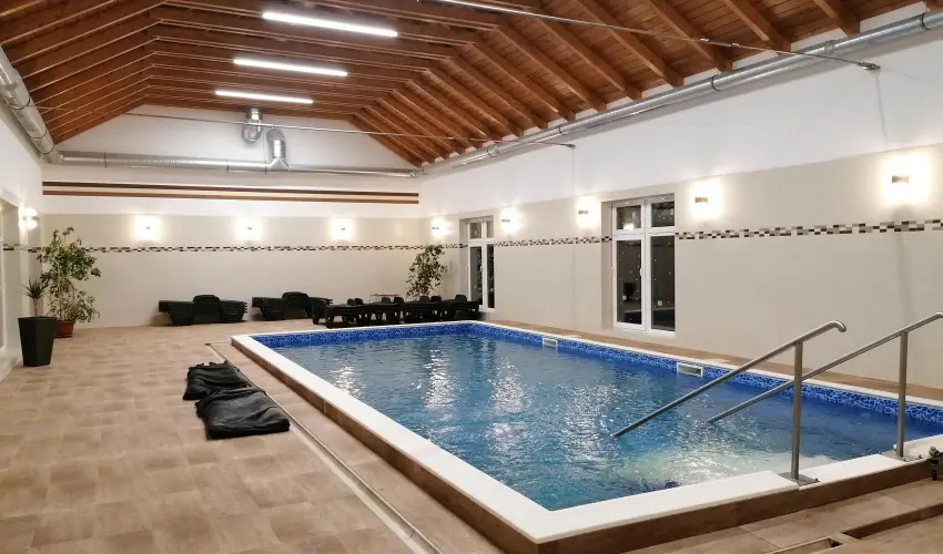 Sokor Fogad Sokorptka - Mjus 1.