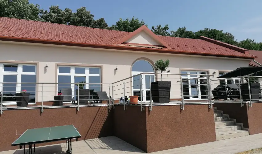 Sokor Fogad Sokorptka - Mjus 1.