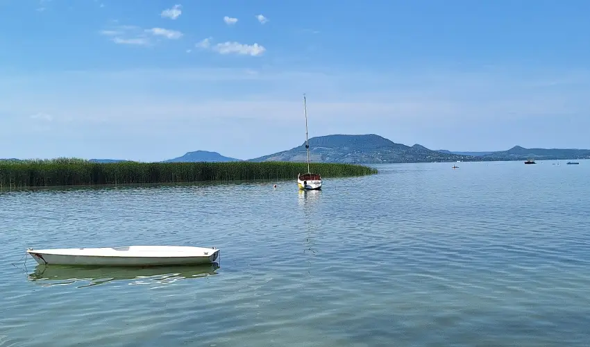 Sunshine Vendghz Balatonfenyves - Mjus 1. (min. 2 j)