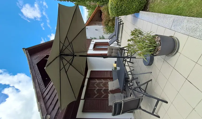 Sunshine Vendghz Balatonfenyves - Mjus 1. (min. 2 j)