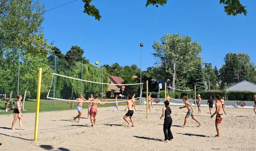 Sunshine Vendghz Balatonfenyves - Mjus 1. (min. 2 j)