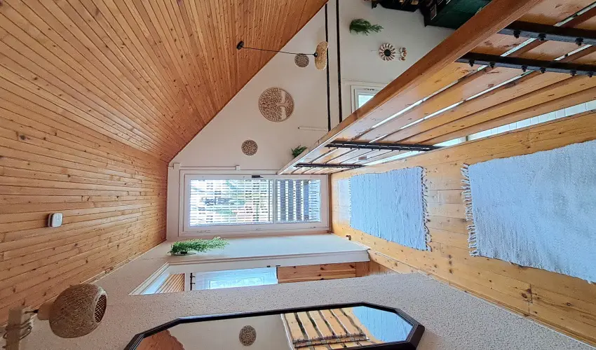 Sunshine Vendghz Balatonfenyves - Mjus 1. (min. 2 j)