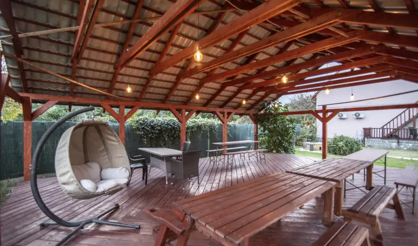 Sweet-Life Wellness Apartman Egerszal�k - M�jus 1.