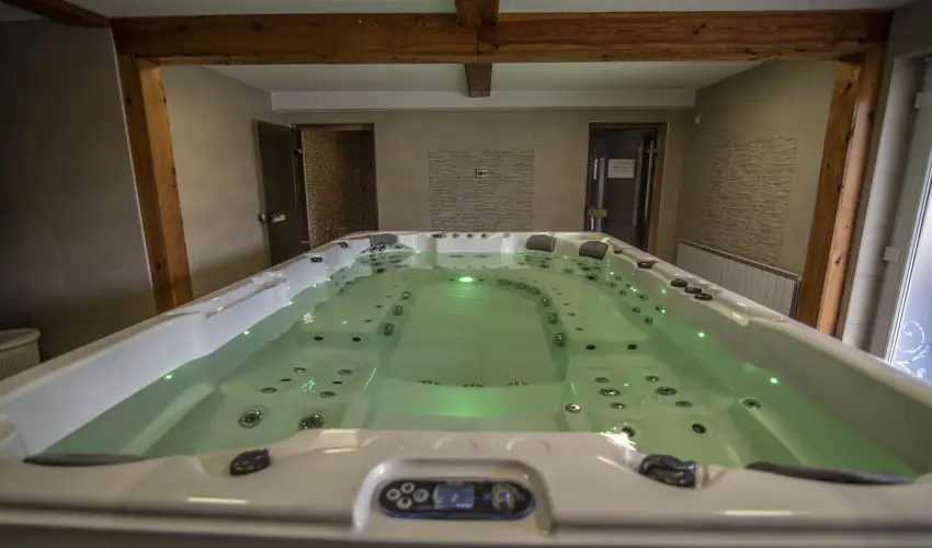 Sweet-Life Wellness Apartman Egerszal�k - M�jus 1.