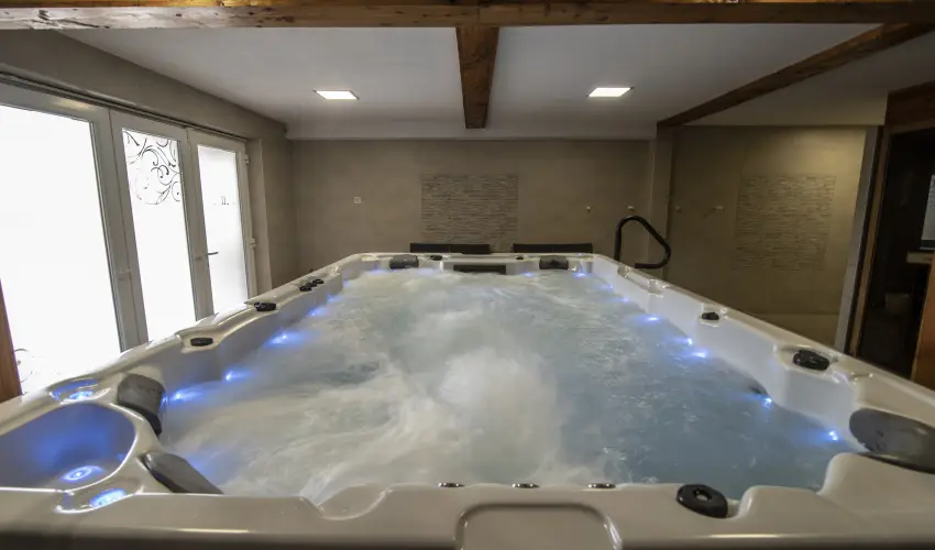 Sweet-Life Wellness Apartman Egerszal�k - M�jus 1.