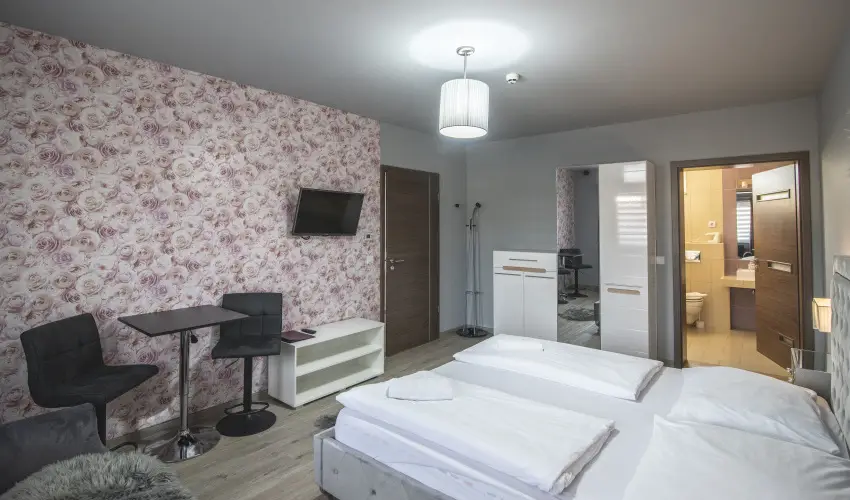 Sweet-Life Wellness Apartman Egerszal�k - M�jus 1.