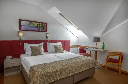 Szalajka Liget Hotel �s Apartmanh�zak - M�jus 1.