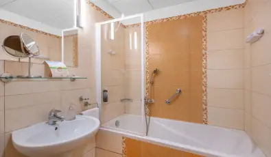 Szalajka Liget Hotel �s Apartmanh�zak Szilv�sv�rad