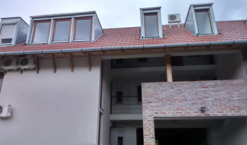 Szamcs Apartman Gyula - Mjus 1. (min. 2 j)