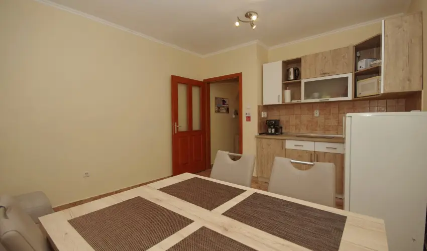 Szamcs Apartman Gyula - Mjus 1. (min. 2 j)