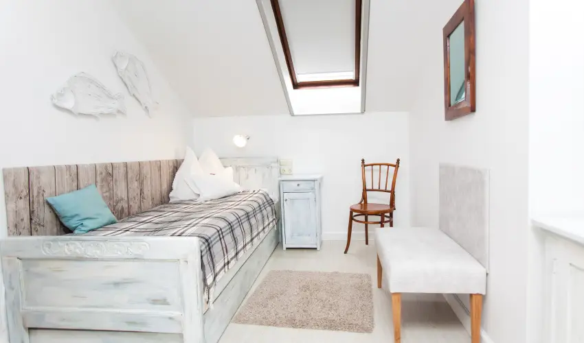 Sz�rcsa Hotel Sz�kesfeh�rv�r - M�jus 1. (min. 2 �j)