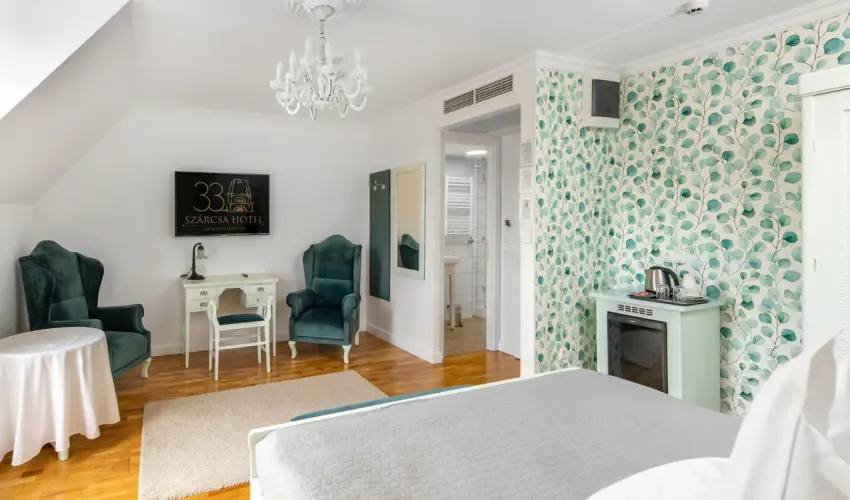 Sz�rcsa Hotel Sz�kesfeh�rv�r - M�jus 1. (min. 2 �j)