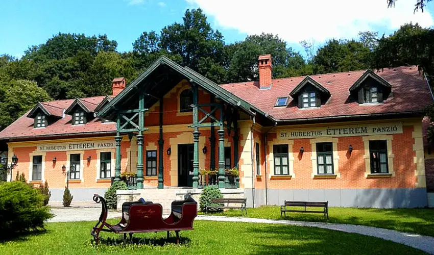 Szent Hubertus Panzi� Par�dsasv�r - M�jus 1. (min. 2 �j)