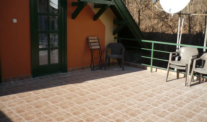 Szent Hubertus Panzi� Par�dsasv�r - M�jus 1. (min. 2 �j)