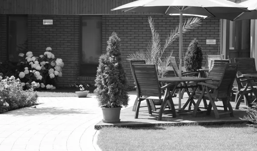 Hotel Adalbert - Boldog Meszl�nyi Zolt�n H�z  Esztergom - M�jus 1. (min. 3 �j)