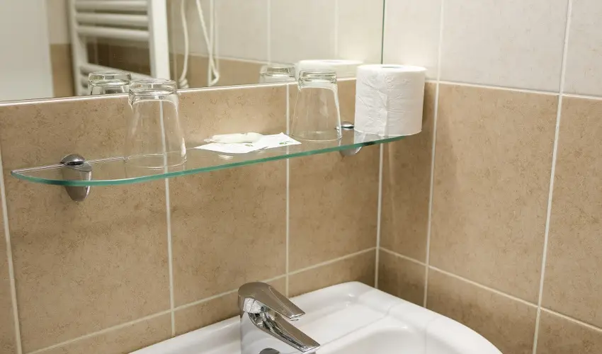 Hotel Adalbert - Szent Gyrgy Hz Esztergom - Mjus 1. (min. 3 j)