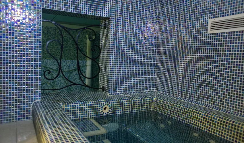 Szent Istvn Hotel Eger - Mjus 1.