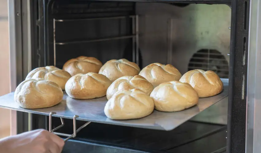 Szent Istvn Hotel Eger - Mjus 1.