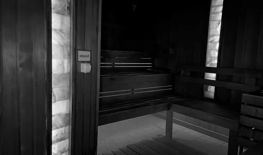 Szent Istv�n Hotel Eger - M�jus 1. (min. 2 �j)