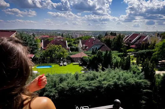 Szent Istv�n Hotel - Szenz�ci�s Maj�lis 37% kedvezm�nnyel