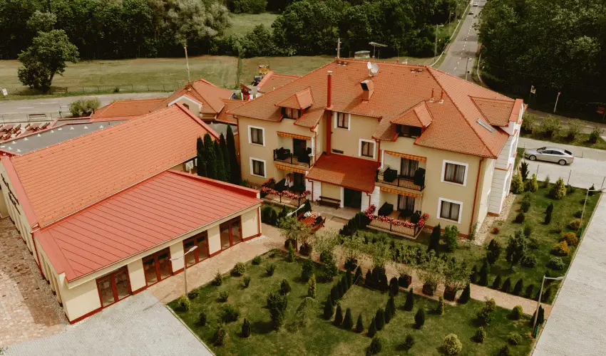 Szerencsemk Panzi Kehidakustny - Mjus 1. (min. 2 j)