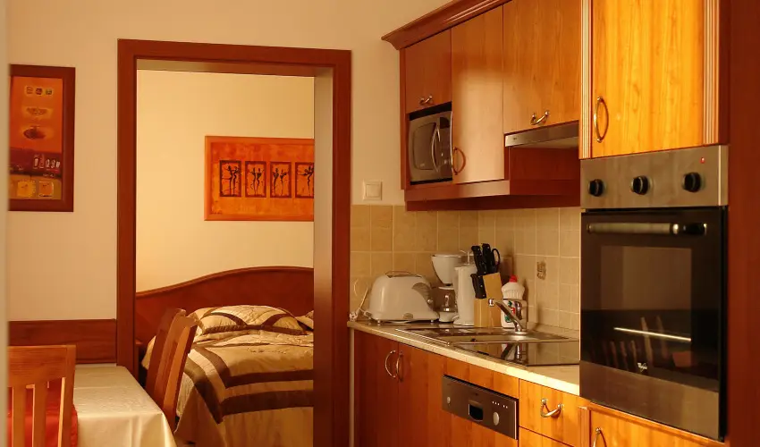 Szerencsemk Panzi Kehidakustny - Mjus 1. (min. 2 j)