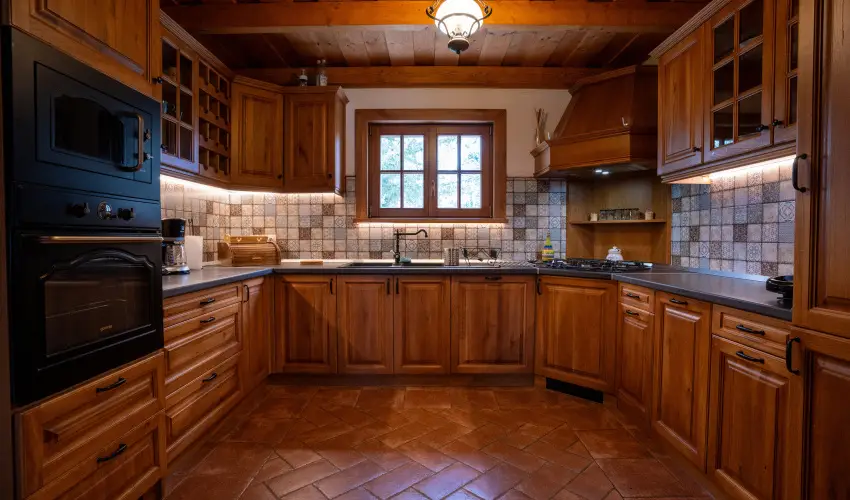 Szilv�sv�rad Camping & Apartman Szilv�sv�rad - M�jus 1.