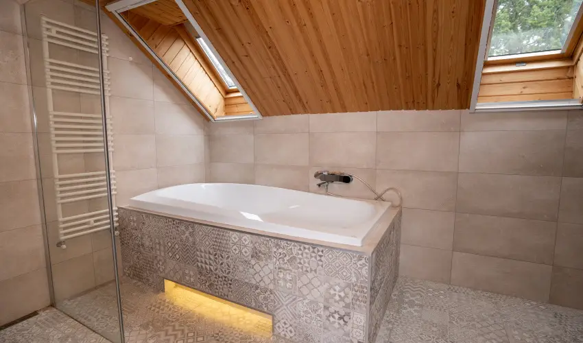 Szilv�sv�rad Camping & Apartman Szilv�sv�rad - M�jus 1.