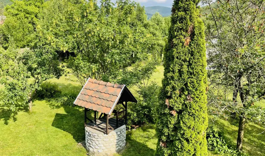 Szilv�sv�rad Camping & Apartman Szilv�sv�rad - M�jus 1.