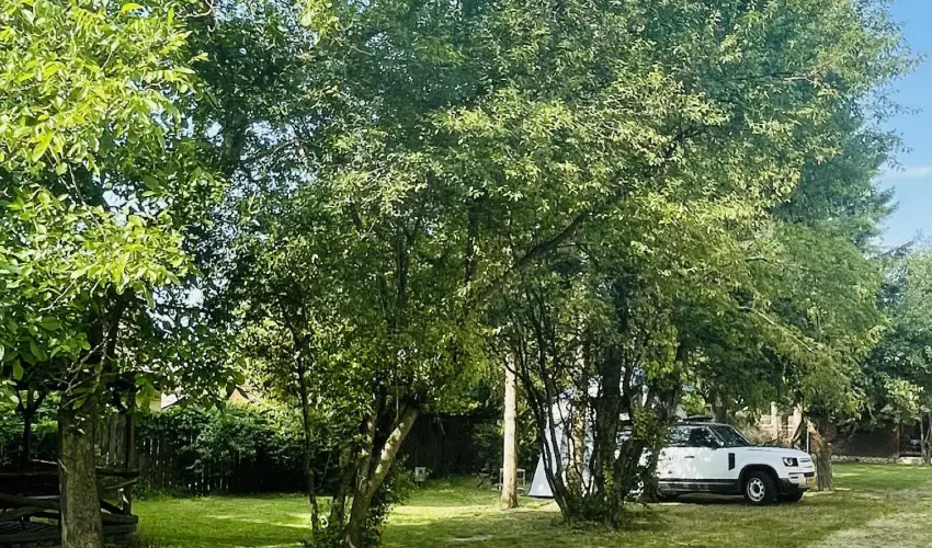 Szilv�sv�rad Camping & Apartman Szilv�sv�rad - M�jus 1.