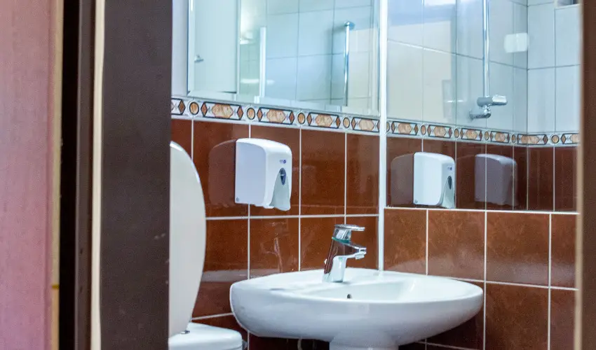 Wellness Hotel Szindbd  Balatonszemes - Mjus 1.