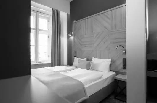 T62 Hotel - M�jus 1.