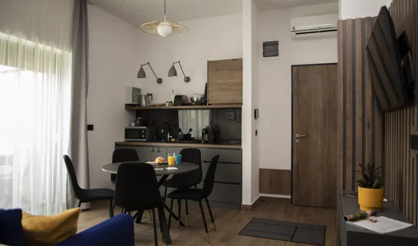 Tahiti Resort Apartments Hajdszoboszl - Mjus 1. - teljes elrefizetssel (min. 2 j)