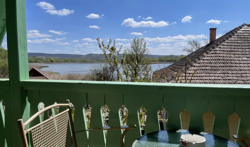 Tamás Apartman Balatonföldvár - Május 1. (min. 7 éj)