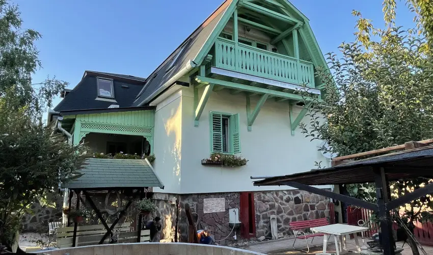 Tamás Apartman Balatonföldvár - Május 1. (min. 7 éj)
