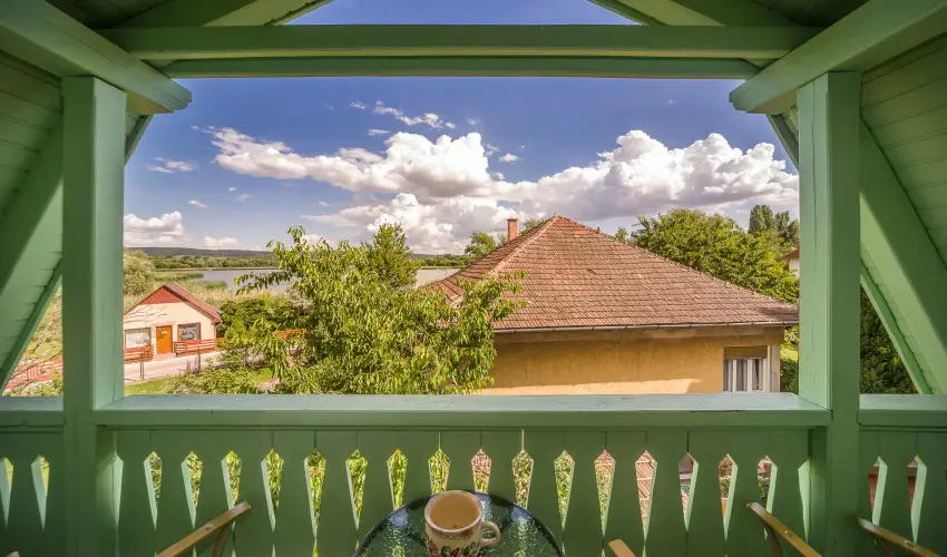 Tamás Apartman Balatonföldvár - Május 1. (min. 7 éj)
