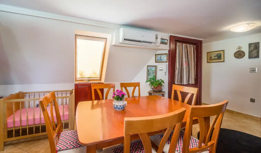 Tamás Apartman Balatonföldvár - Május 1. (min. 7 éj)