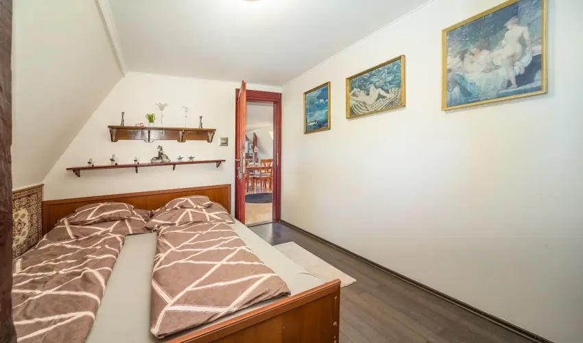 Tamás Apartman Balatonföldvár - Május 1. (min. 7 éj)
