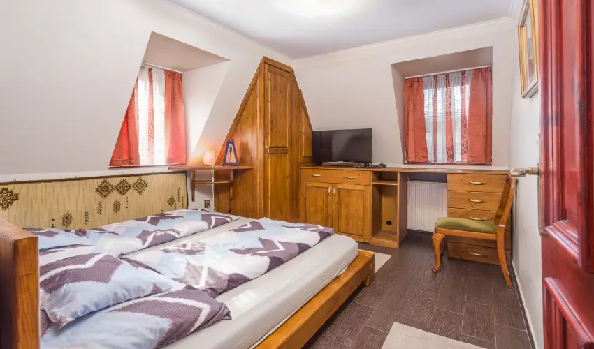 Tamás Apartman Balatonföldvár - Május 1. (min. 7 éj)