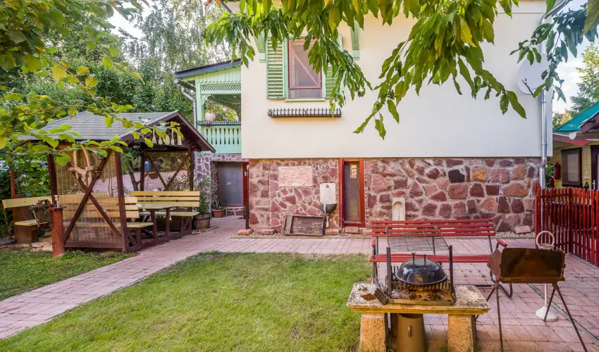 Tamás Apartman Balatonföldvár - Május 1. (min. 7 éj)